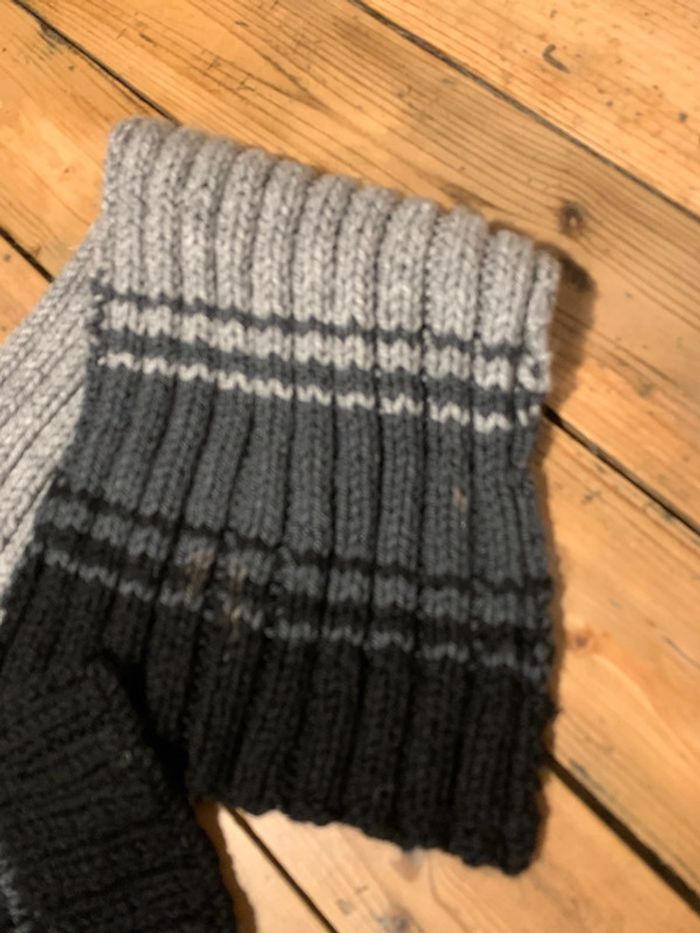 Écharpe en laine fait main - photo numéro 2