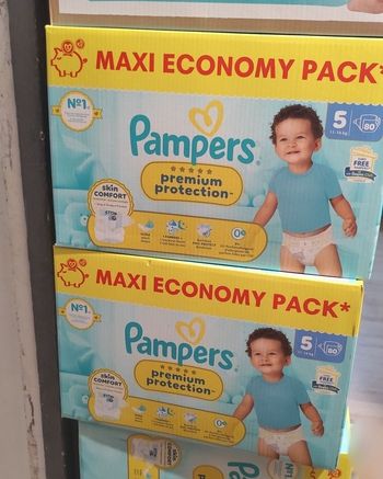 Pampers premium taille 5 Neuf