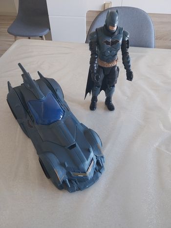 Bastman et sa Batmobile