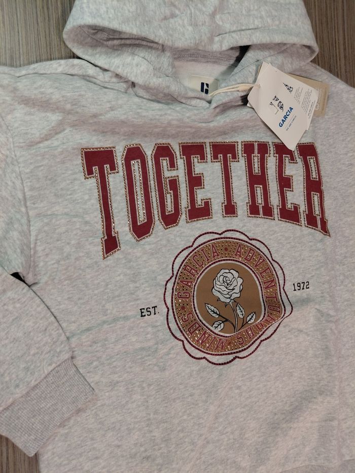 Magnifique sweat à capuche Garcia 🖤 - photo numéro 2