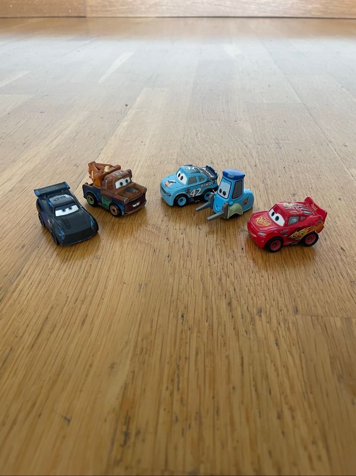 Lot véhicule cars - photo numéro 3