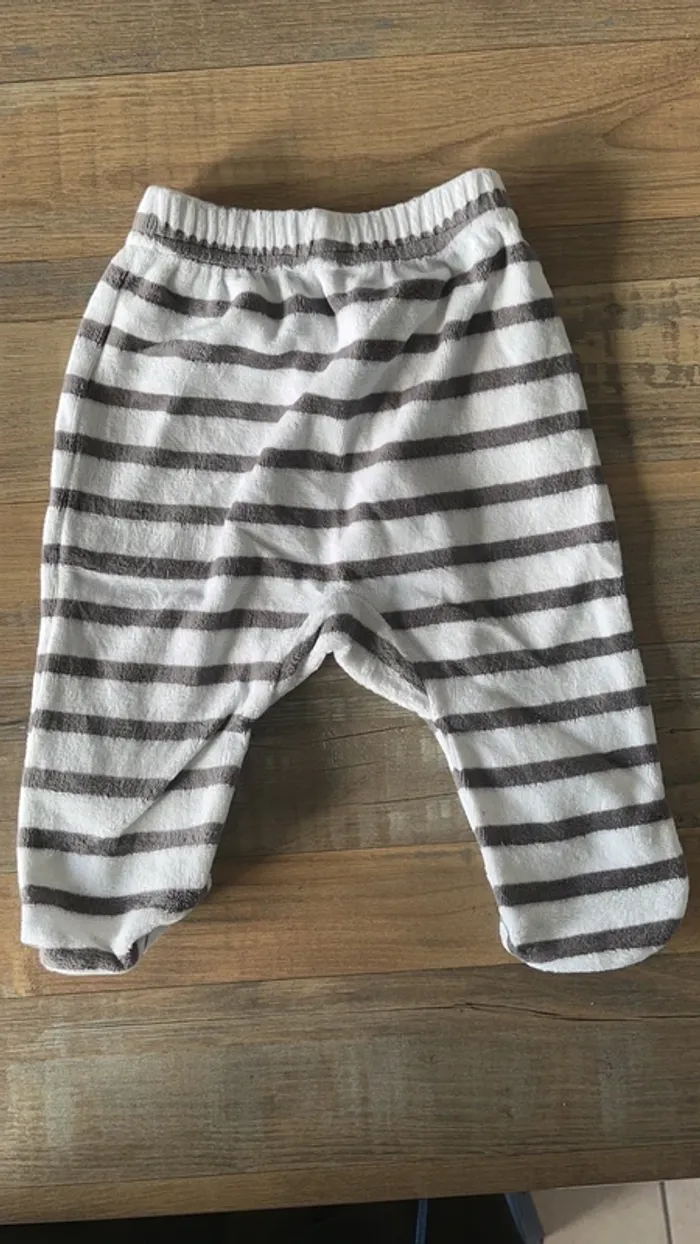 Pyjama 2 pièces en velours - photo numéro 6