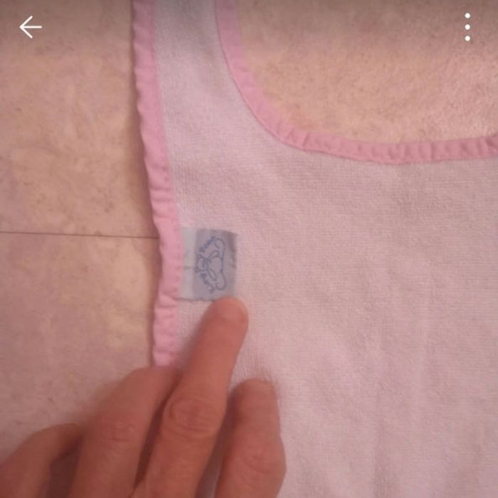 Bavoir - photo numéro 3