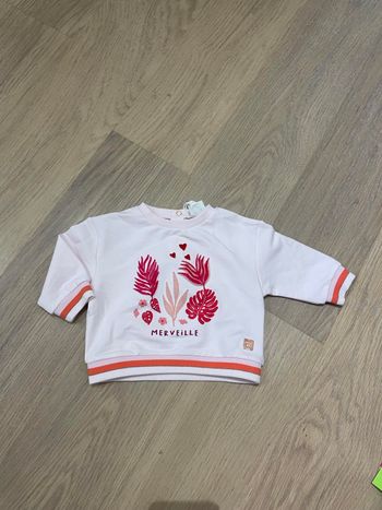 pull carrement  beau  6mois