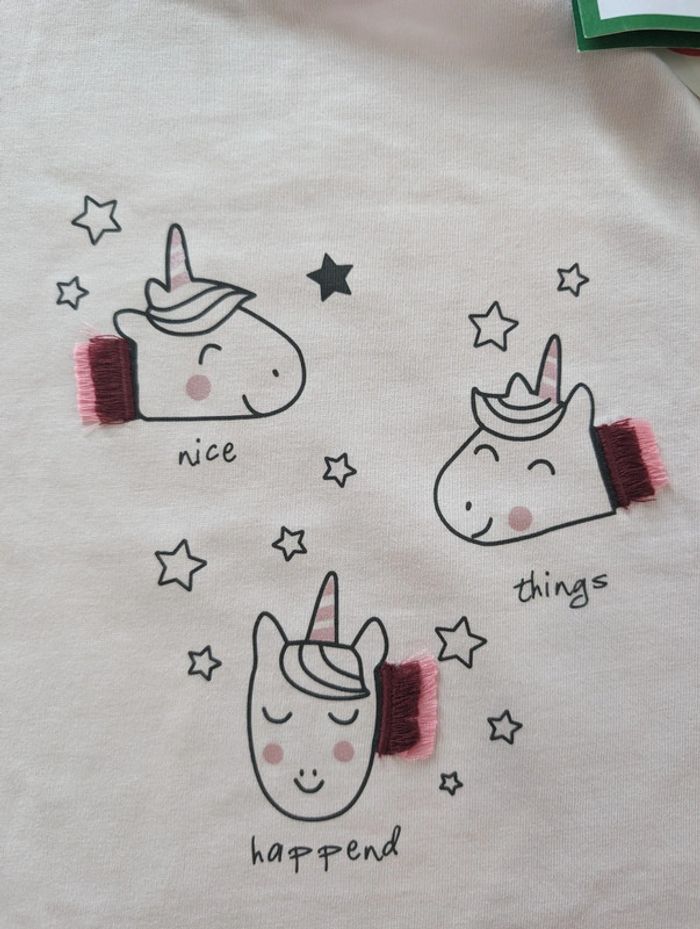 T-shirt neuf licorne - photo numéro 3