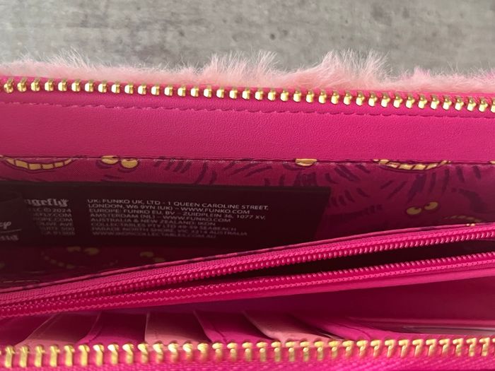 Portefeuille Loungefly Disney le chat du Cheshire - photo numéro 4