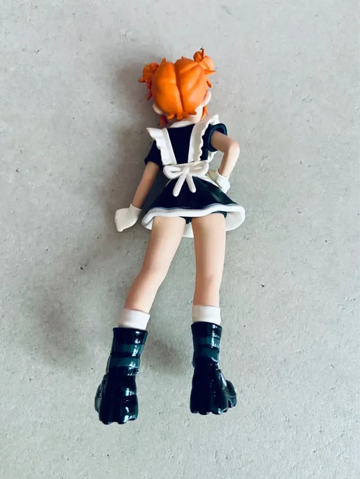 Pop Mart Peach Riot Rush Hour - Gigi Housekeeping - photo numéro 3