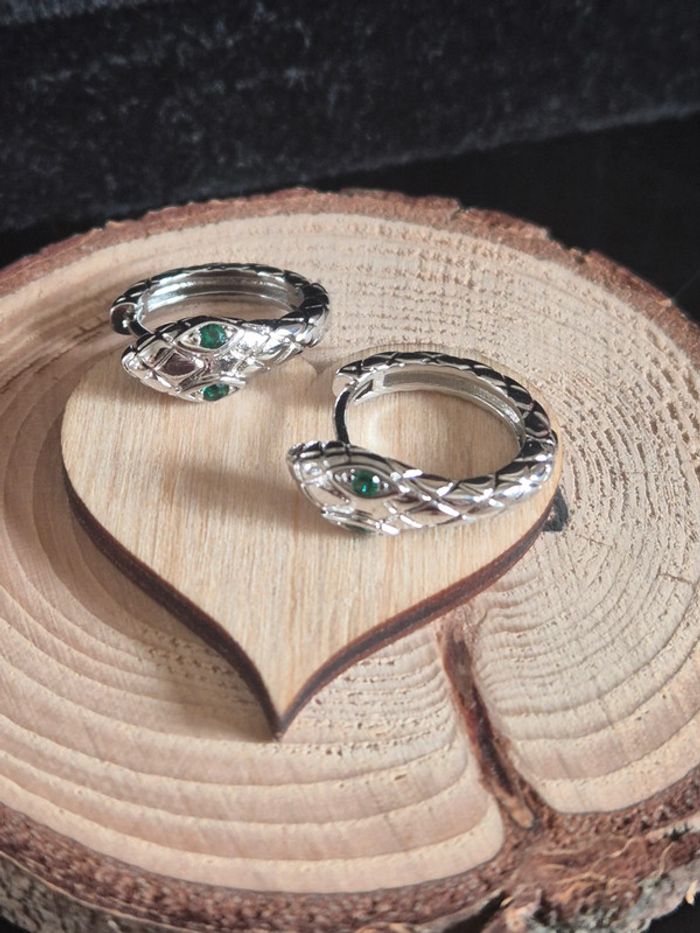 Boucles d'oreilles mini créoles serpent acier