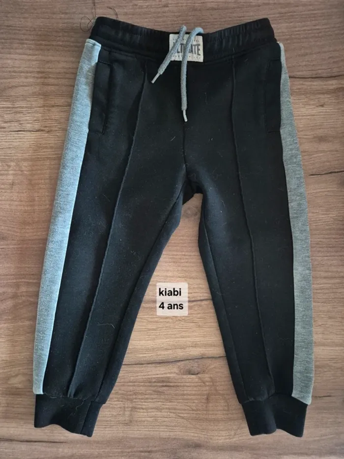 Jogging garçon 4 ans