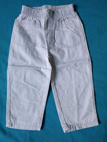 Pantalon gris clair avec élastique 18 mois