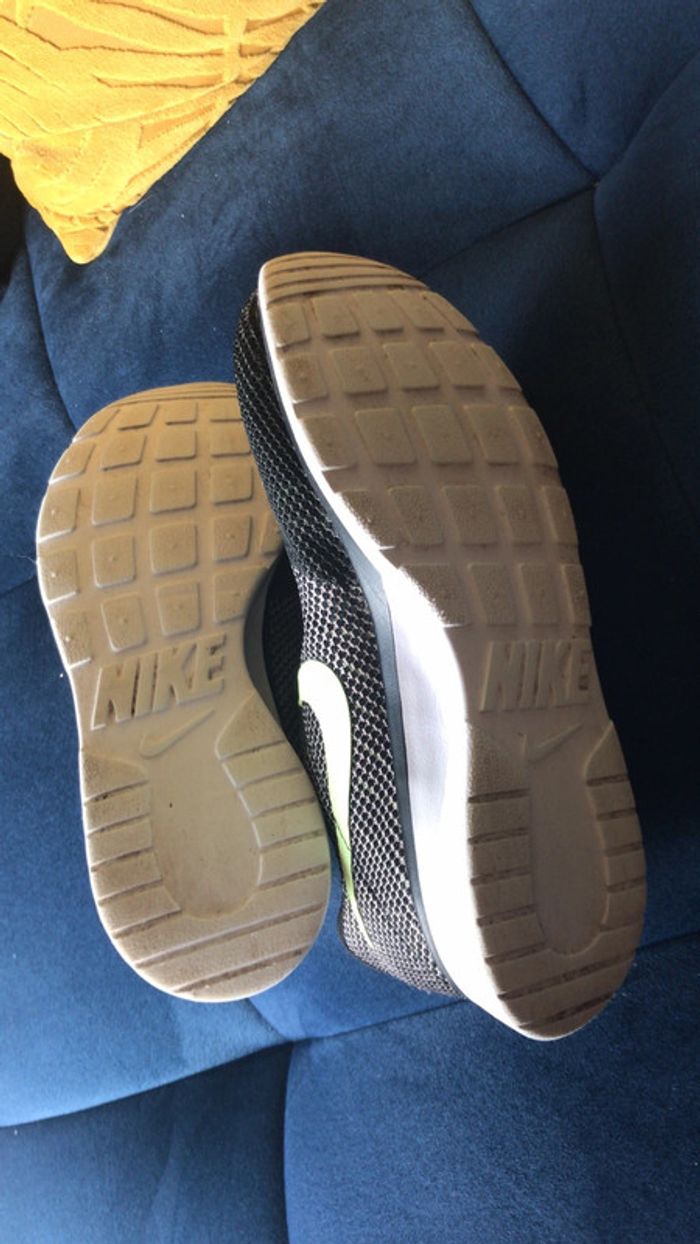 Nike baskets pointure 38 - photo numéro 4