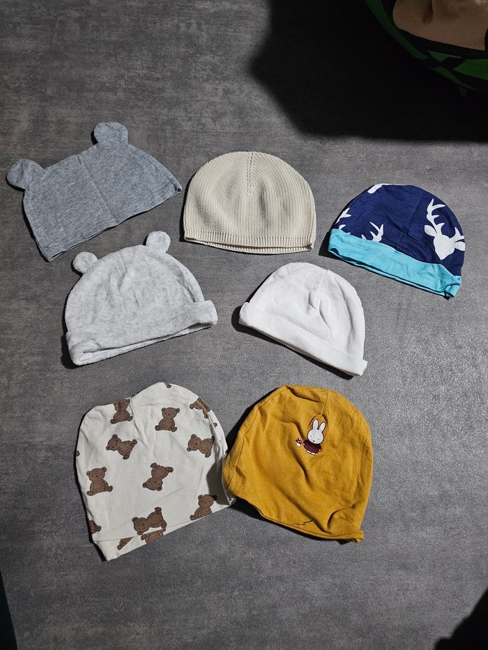 Lot bonnet bebe