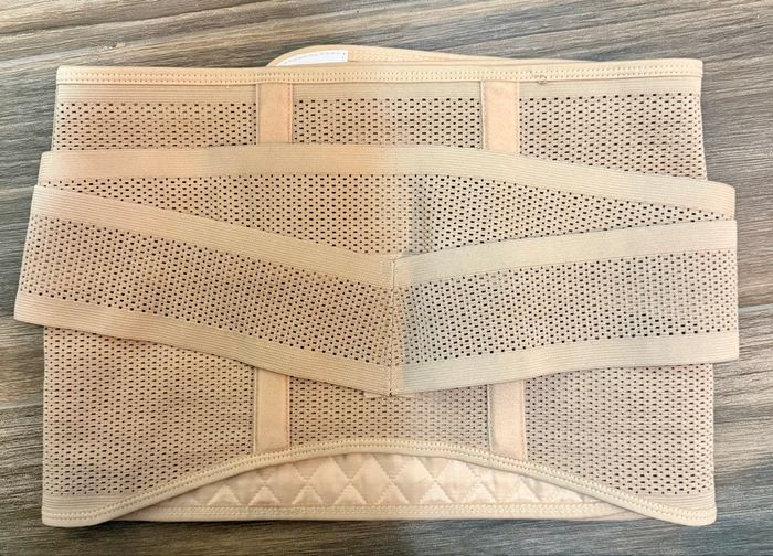 Gaine post-partum Mamody S/M – comme neuve, très peu portée - photo numéro 2