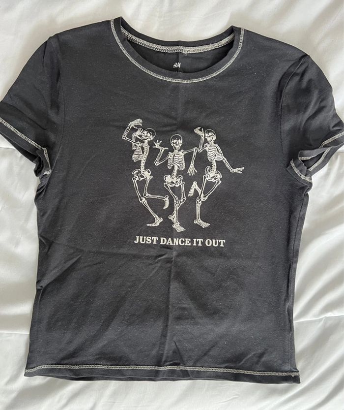 T shirt hm taille 14ans