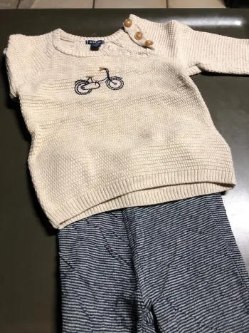 Ensemble pull et pantalon kiabi 3 mois
