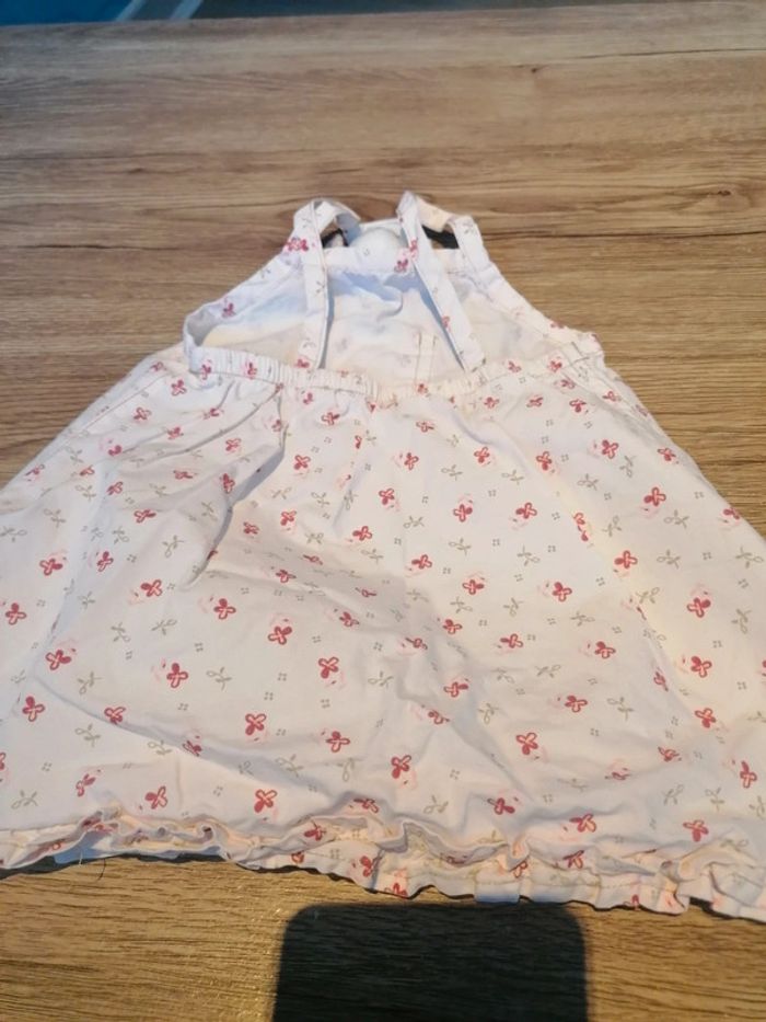 Robe bébé - photo numéro 3