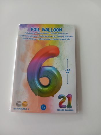 Ballon anniversaire arc en ciel