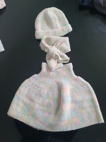 Lot bonnet poncho écharpe tricoté main
