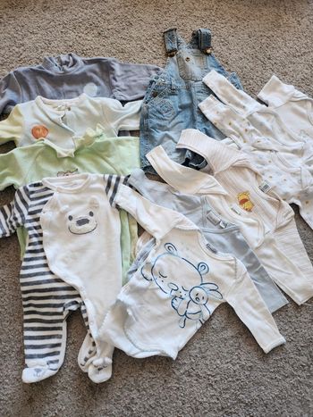 Lot de vêtements garçon 👦  Taille 3 mois