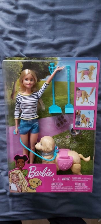BARBIE PROMENADE DU CHIEN MATTEL NEUF