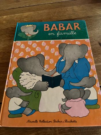 Livre Babar en famille