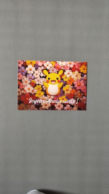 Carte anniversaire pokémon Pikachu