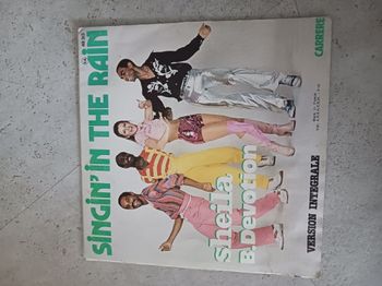 Singin In The Rain  Sheila disque vinyl 45 T