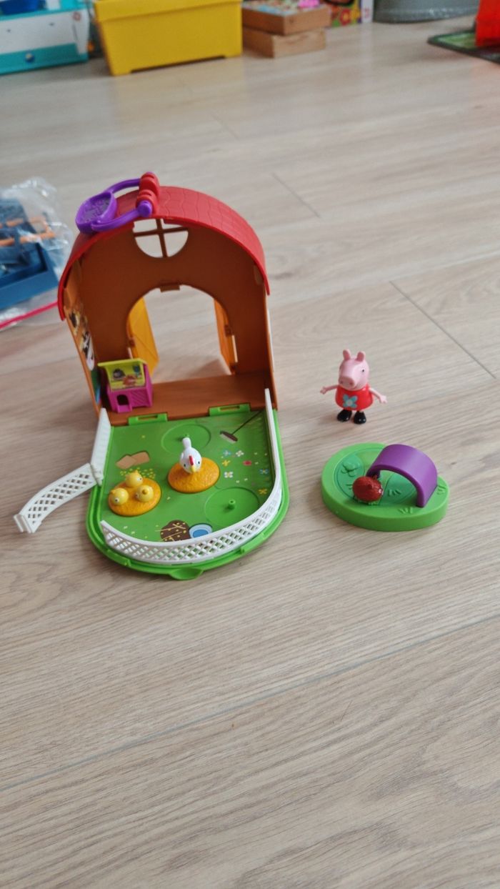 Peppa pig à la Mini ferme Complet - photo numéro 3