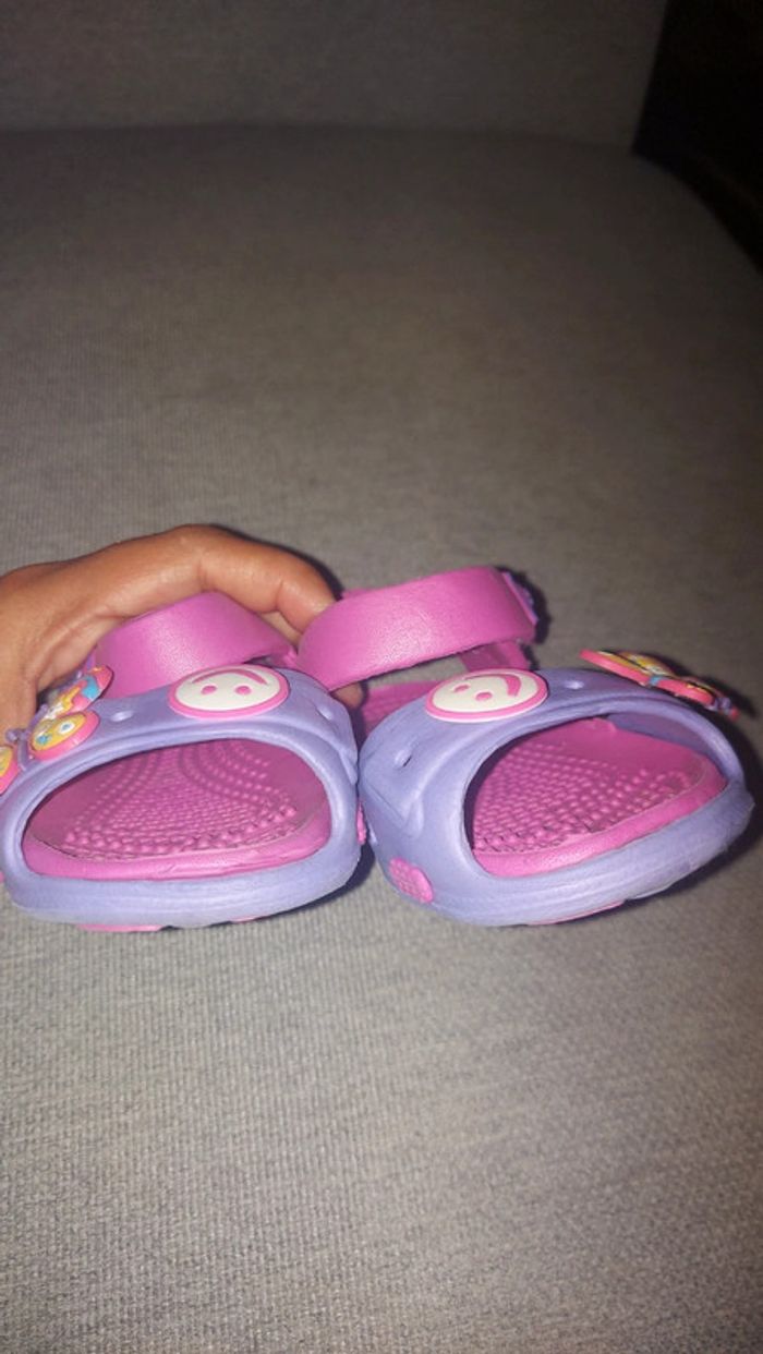 Chaussures fille taille 26 - photo numéro 2