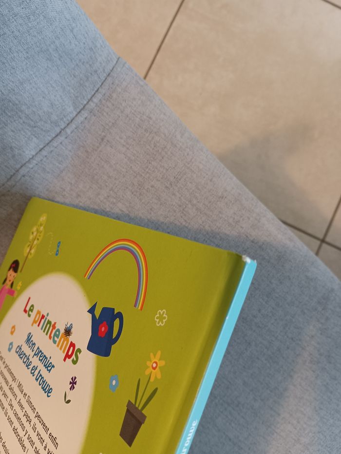 Livre mon premier cherche et trouve printemps - photo numéro 3