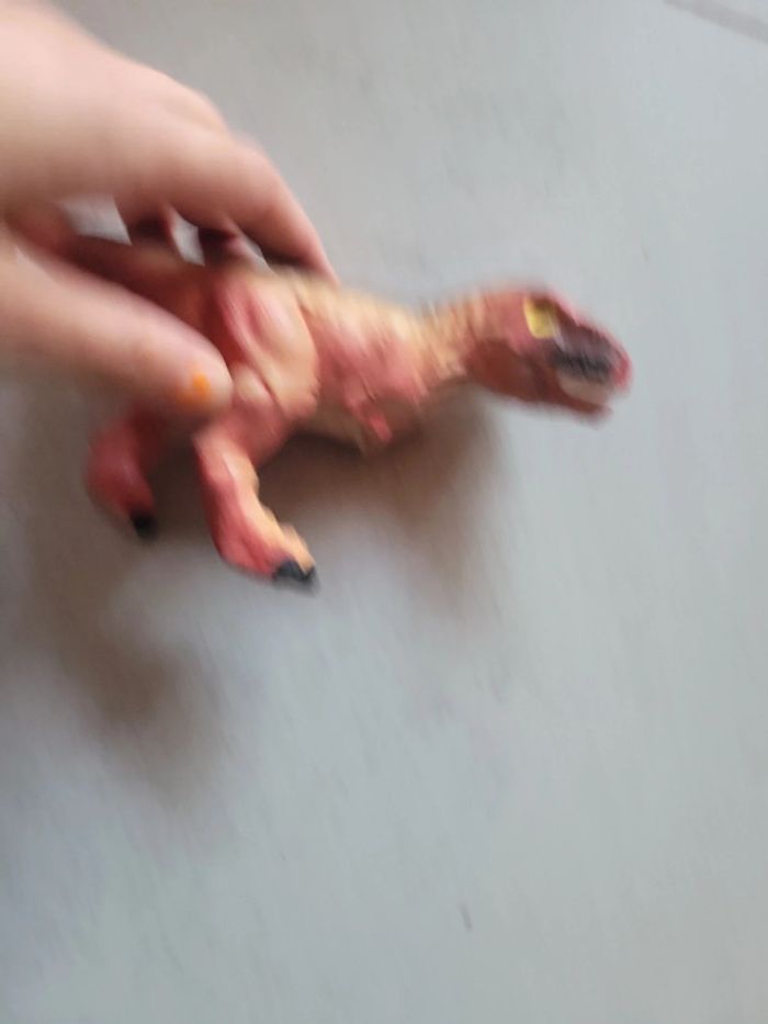 Jouet en plastique mou dinosaure - photo numéro 3