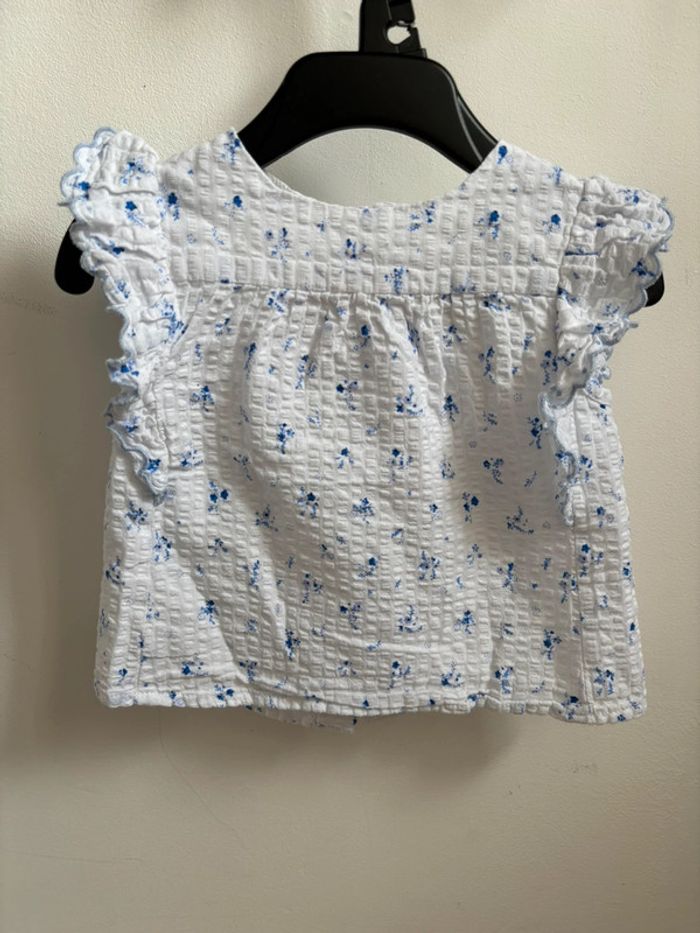 Blouse blanche fleurie manches courtes Cyrillus 3 mois - photo numéro 2