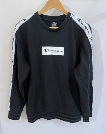 Champion Crewneck vintage size M black