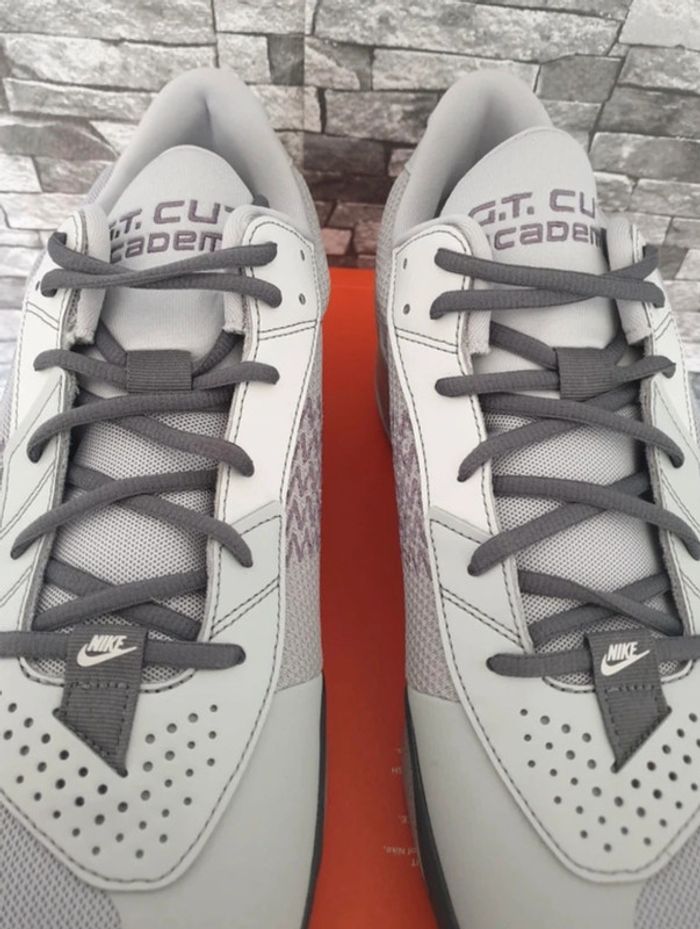 Nike Air Zoom Academy grises Pointure 51,5 - photo numéro 6