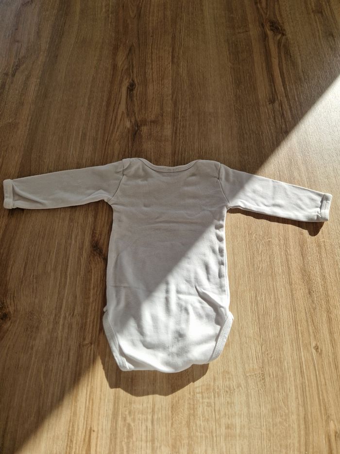 Body manches longues blanc bébé "mon doudou lapinou" - 3 mois - photo numéro 2