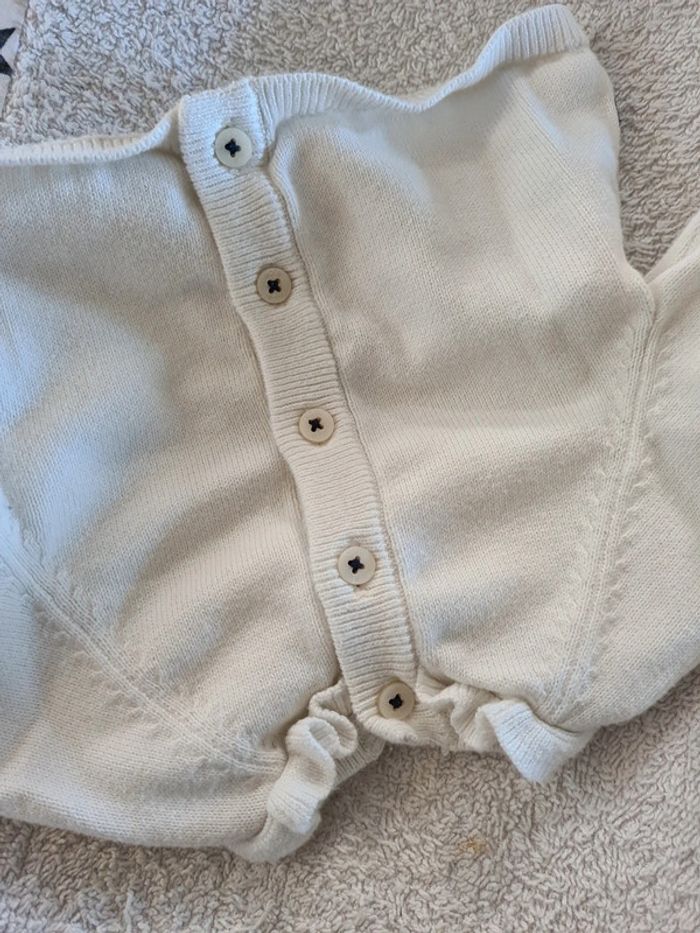 Pull obaibi 1 mois - photo numéro 3