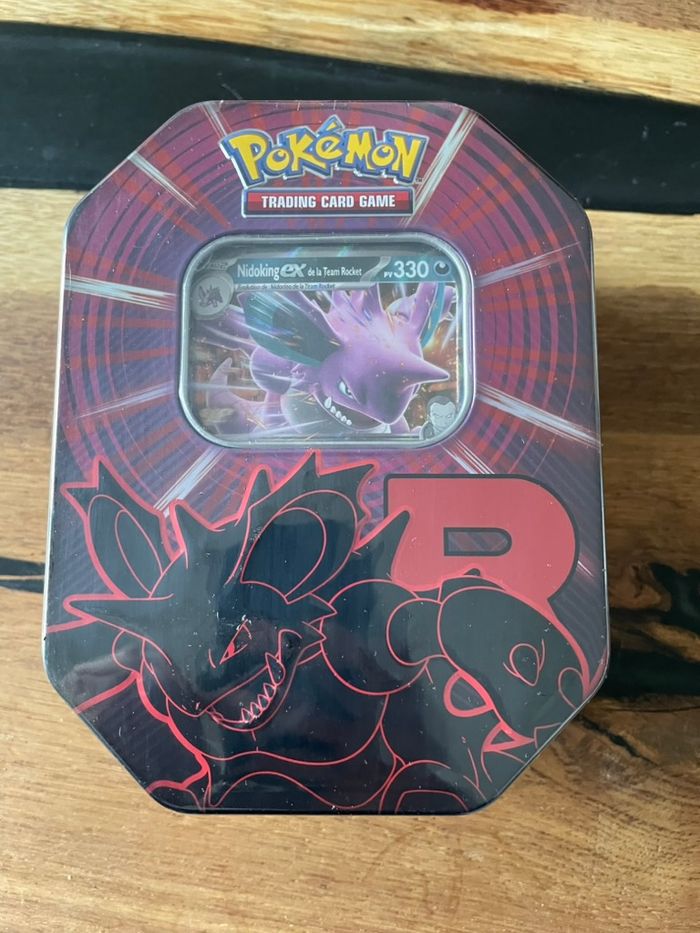 Pokebox Pokémon EV10 FR Nidoking Team Rocket Rivalités Destinées Neuf
