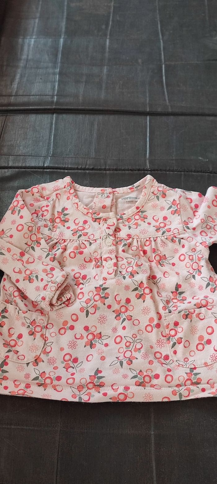 Lot vêtements 3 mois - photo numéro 10