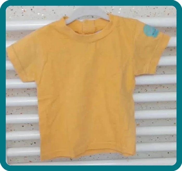 Tee shirt manche courte jaune Disney Taille 6 mois - photo numéro 2
