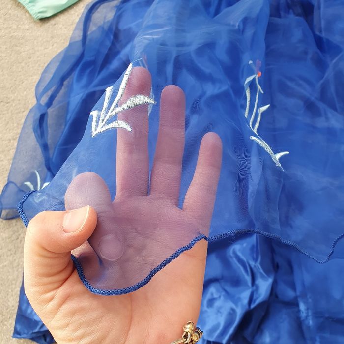 Robe Déguisement Elsa Reine des Neiges 120cm - photo numéro 6