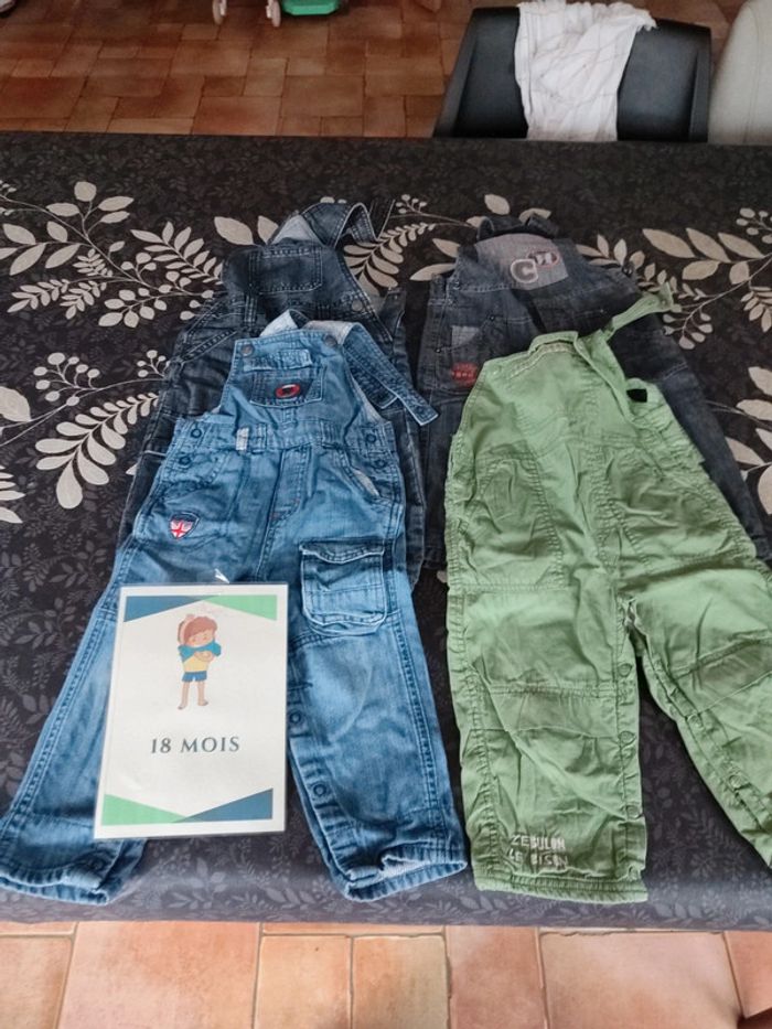 Lot salopettes 18 mois