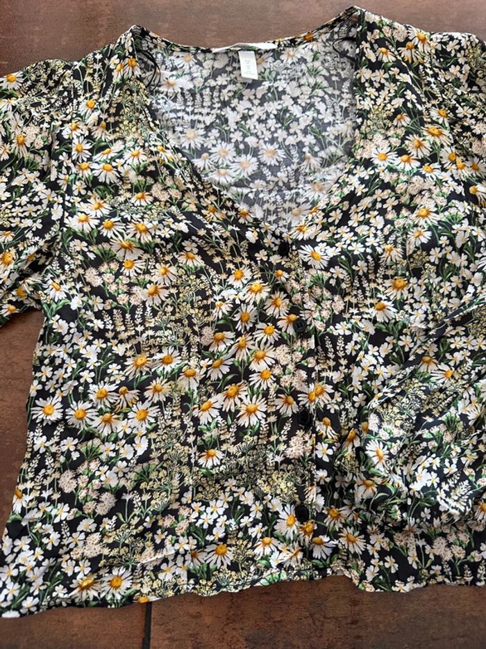Chemisier court fleuris manche bouffante H&M - photo numéro 3