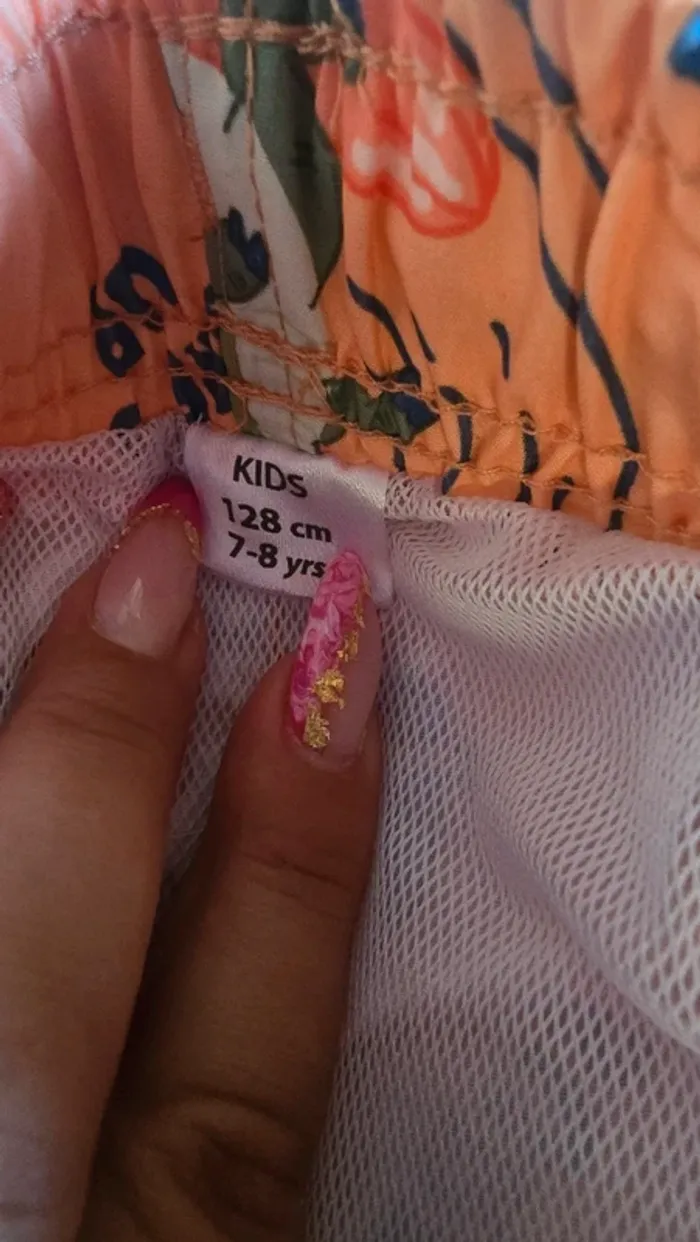 Maillot de bain short 7-8 ans neuf - photo numéro 3