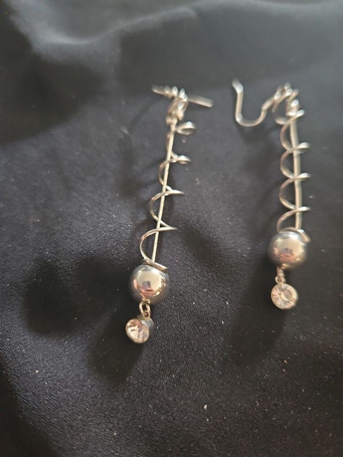 Boucles d'oreilles argentees - photo numéro 2