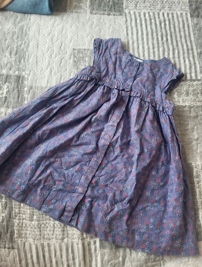 Robe à fleurs 24 mois - photo numéro 2