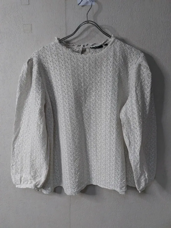 Haut blanc manche longue "Kiabi"