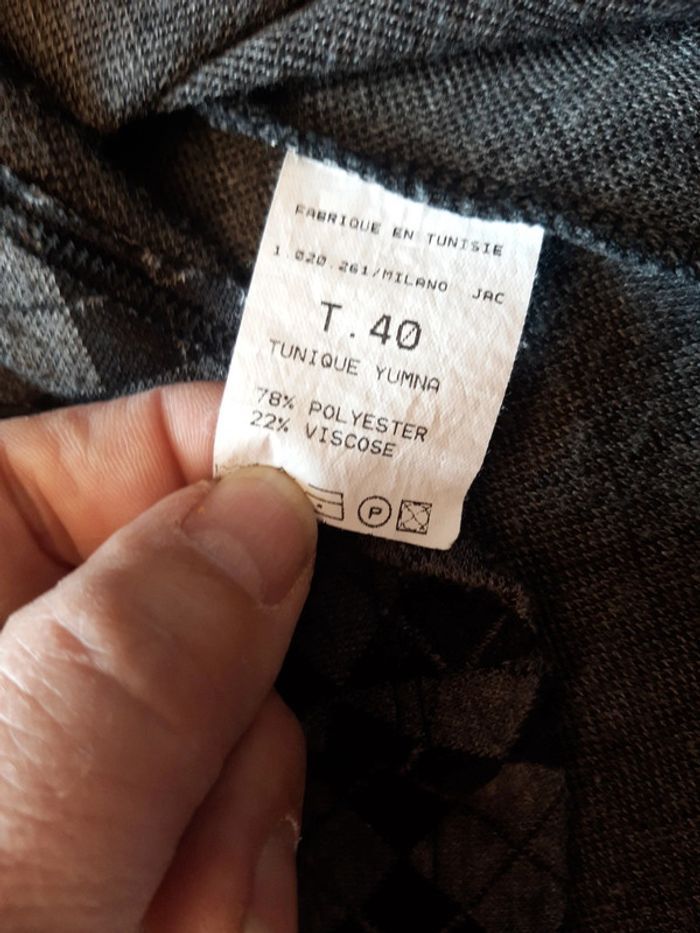 Joli petit haut taille 40 - photo numéro 4