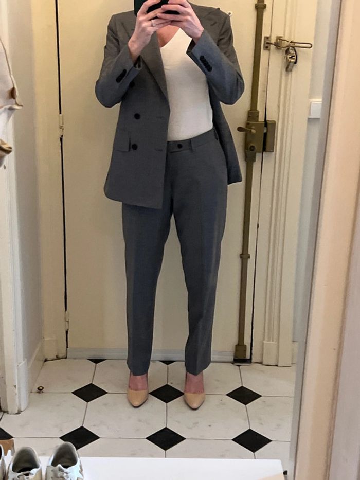 Tailleur pantalon gris clair veste croisée 6 boutons en laine et cachemire - Suitsupply - photo numéro 2