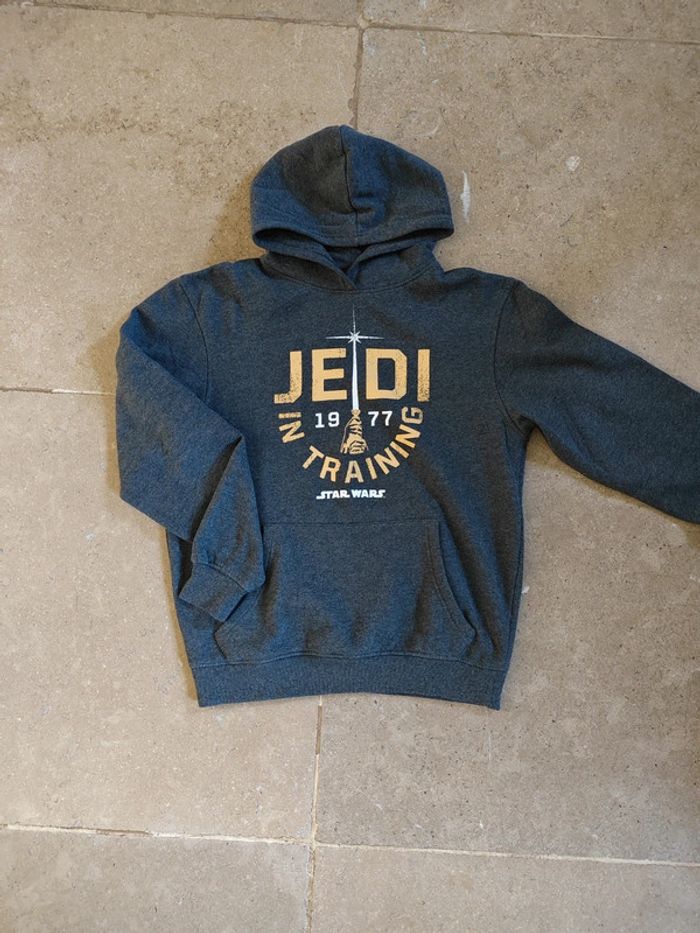 Pull à capuche Star Wars taille S