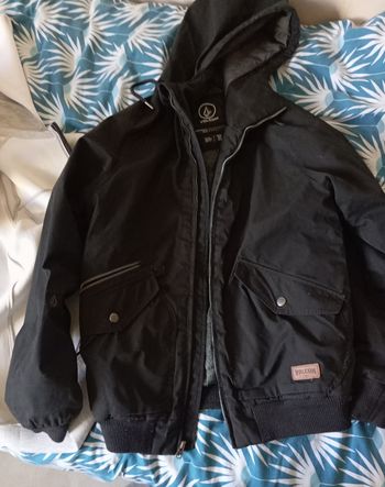 Volcom veste/blouson noire Édition limitée XS